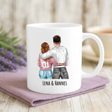 Weiße Tasse mit personalisiertem Spruch und Namen – individuelle Geschenkidee von Love & Faith