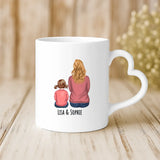 Weiße Tasse mit Herzhenkel und personalisiertem Namen – romantische Geschenkidee von Love & Faith