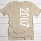 Personalisiertes T-Shirt mit Geburtstag mit Limited Edition in beige mit eigenem Design gedruckt von Love & Faith
