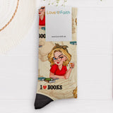 Offizielle Lesesocken mit personalisierter Frau und "I love Books"-Spruch Größe 35-38 gedruckt von Love & Faith