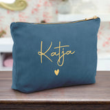 Personalisierte Samt blau Kosmetiktasche für MakeUp und Kosmetika mit Namen von Love & Faith