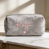 freepik_generate-a-mockup-for-thi_2843663754