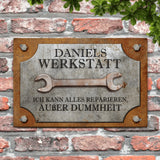 Personalisierbares Werkstattschild mit eigenem Namen als Geschenk gestalten von Love & Faith