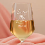 freepik__img1-erstelle-ein-mockup-von-dem-glas-der-ausschni__33311
