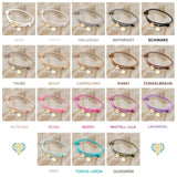 Personalisiertes PU-Lederarmband mit 2 gravierten Gold-Herz-Anhängern mit Initialen in verschiedenen Farben - gefertigt von Love & Faith