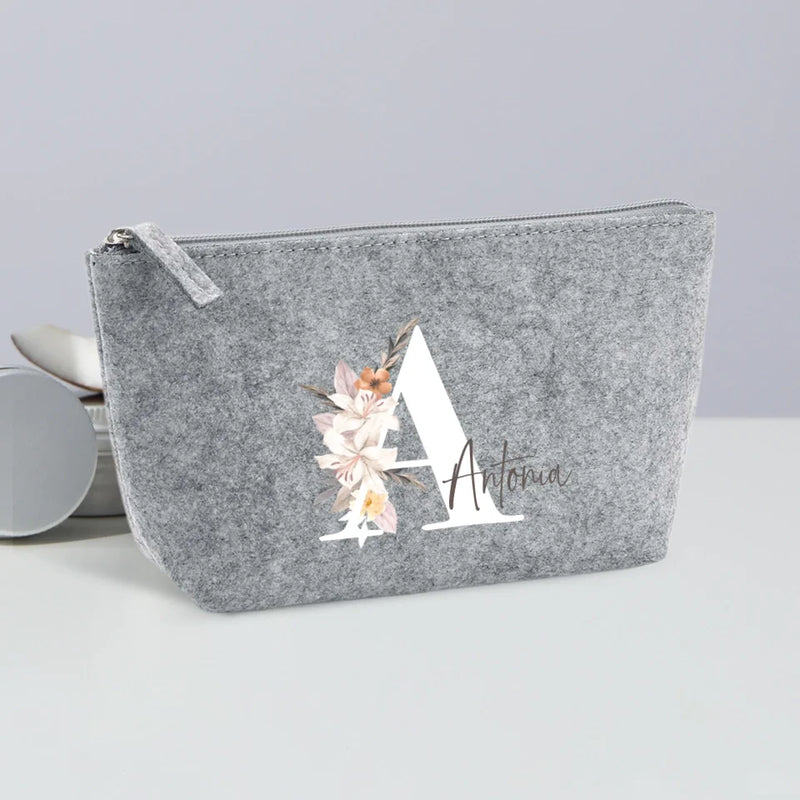 Deine Initiale - Individuelle Kosmetiktasche Filz
