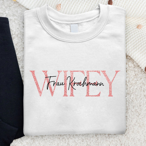 Wifey - Personalisierter Sweater für Paare zur Hochzeit