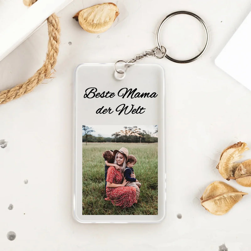 Transparenter Acrylschlüsselanhänger mit Foto für beste Mama der Welt - 5,4cm x 8,6cm personalisiert gefertigt von Love & Faith