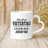 Weiße Tasse mit Herzhenkel und personalisiertem Namen – romantische Geschenkidee von Love & Faith