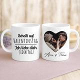 Weiße Tasse mit personalisiertem Spruch und Namen – individuelle Geschenkidee von Love & Faith