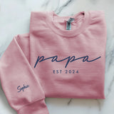 Pinker Pullover für Papa mit Kindernamen personalisiert von Love & Faith