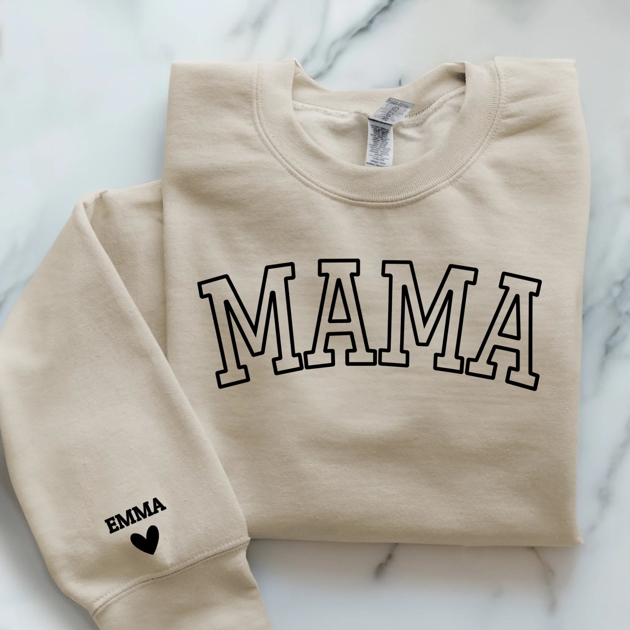 beiger Pullover personalisierbar - gefertigt von Love & Faith