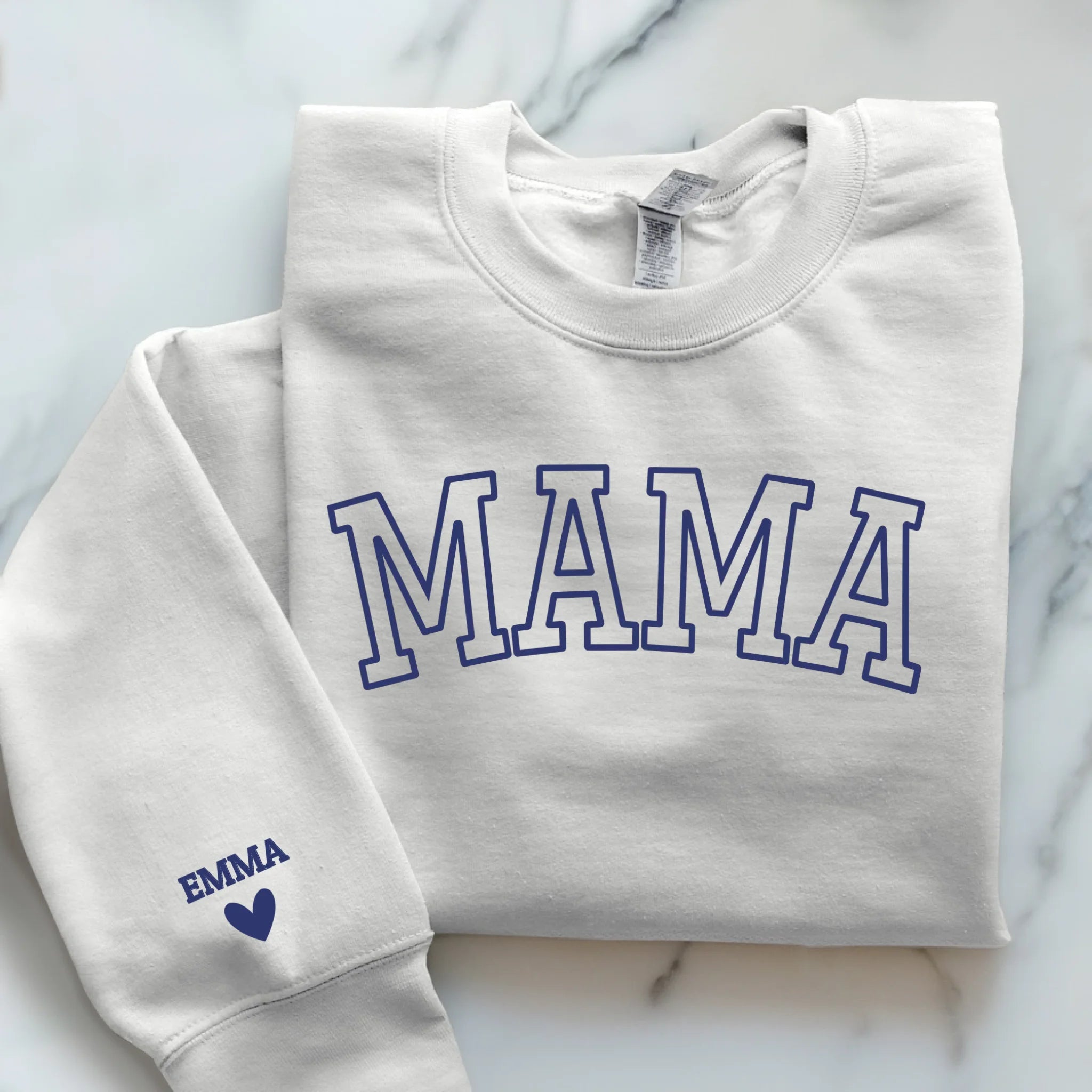 weißer Pullover personalisierbar - gefertigt von Love & Faith