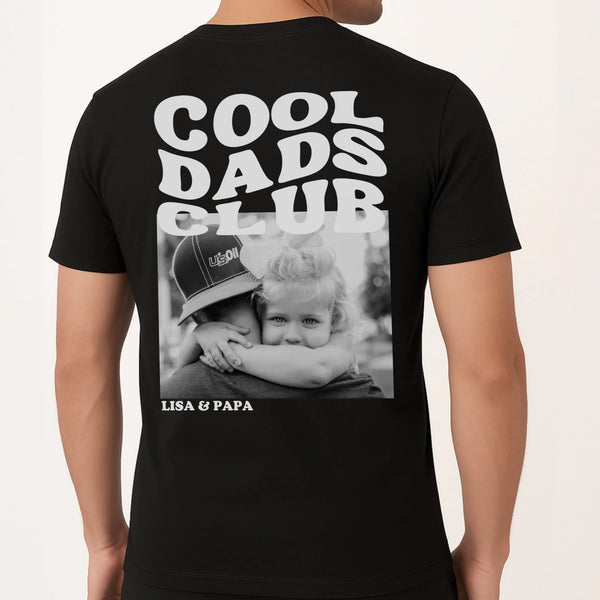 Schwarzes T-Shirt für Cool Dad Club mit eigenem Foto gestalten zum Vatertag bei Love & Faith