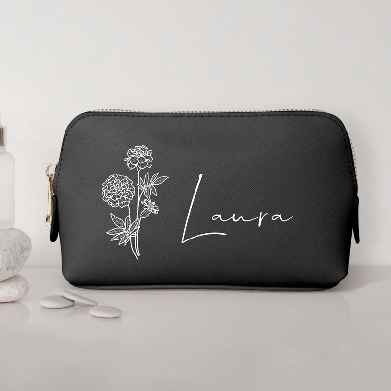 0,75l schwarz Kosmetiktasche aus PU Leder mit Name personalisiert von Love & Faith personalisiert