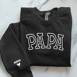 schwarzer Pullover personalisierbar - gefertigt von Love & Faith