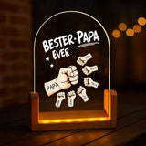 runder LED Aufsteller mit Holzsockel mit "Bester Papa ever" und Fistbumps mit Kindernamen personalisiert von Love & Faith