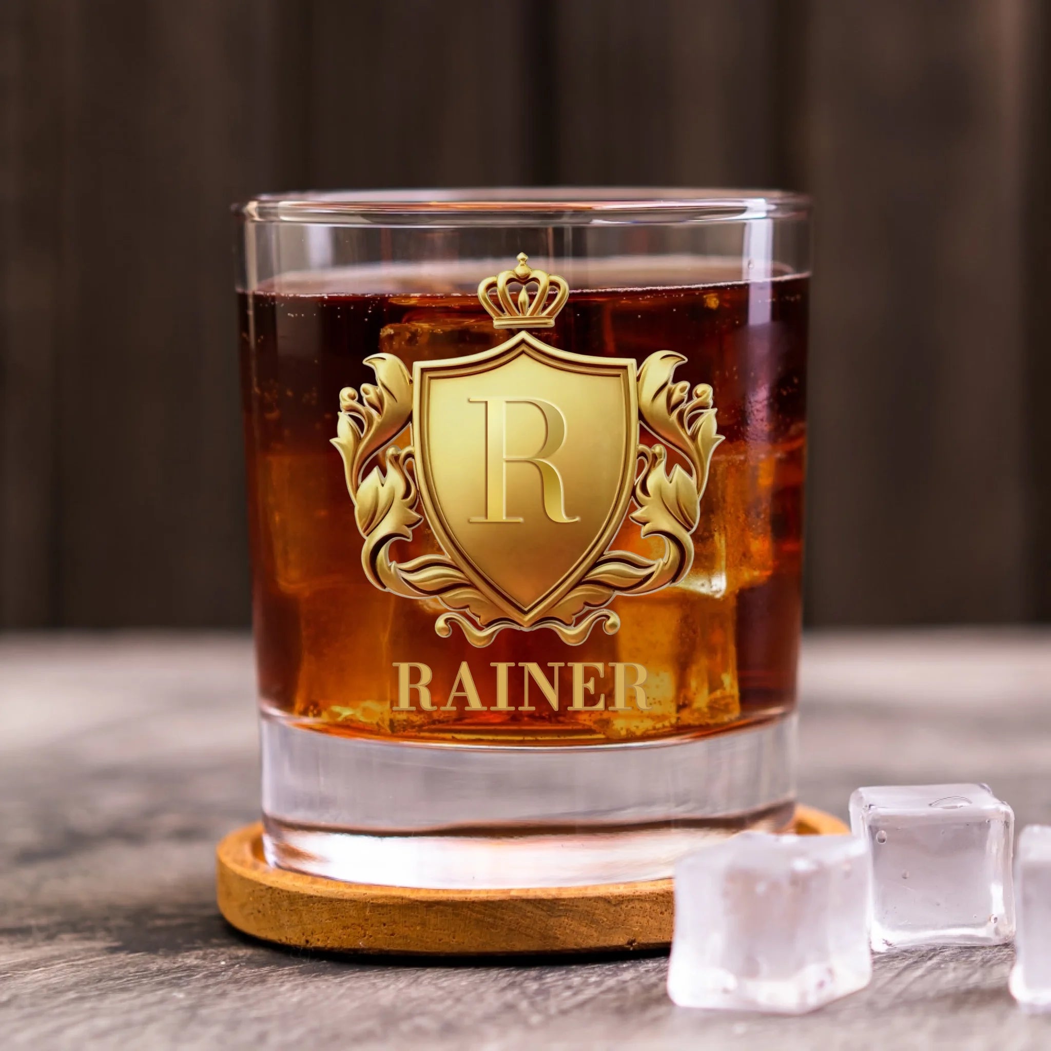 Mein Whiskey - Personalisiertes Whiskeyglas mit Emblem und Initiale