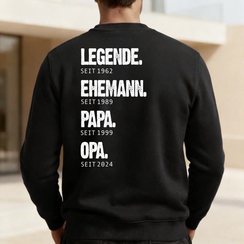 freepik__img1-mache-den-sweater-schwarz-gleichmiger-tiefer-__56435