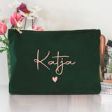 Personalisierte Samt Kosmetiktasche smaragdgrün rosemetallic zum selbst gestalten mit Namen mit Love & Faith