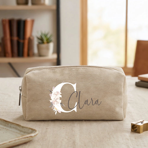 magnific_for-this-pencil-case-gene_YVULYvyWeC
