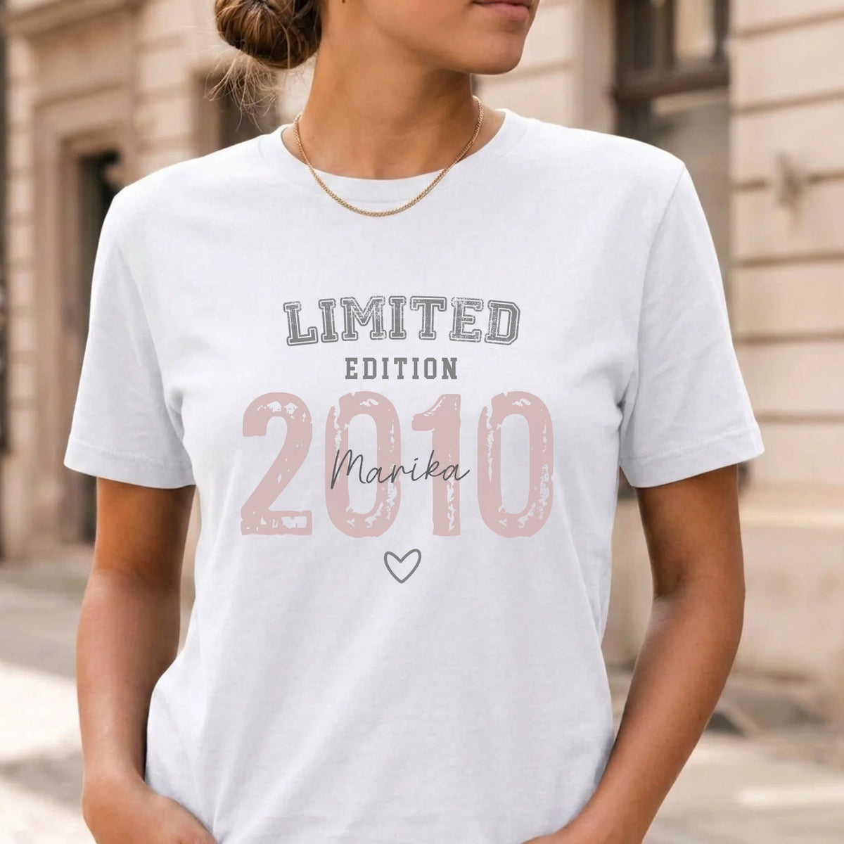 Personalisiertes T-Shirt mit Druck zum Geburtstag mit Namen und Jahreszahl – Limited seit