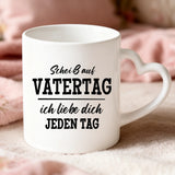 Weiße Tasse mit Herzhenkel und personalisiertem Namen – romantische Geschenkidee von Love & Faith